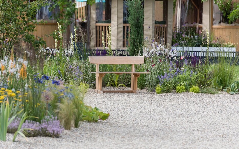 Drought Tolerant Garden, Designed by David Ward. RHS Hampton Court Palace Garden. 